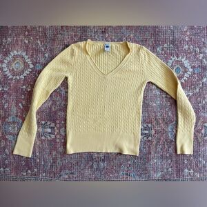 Women's vintage Gap small buttery Yellow V-Neck Sweater